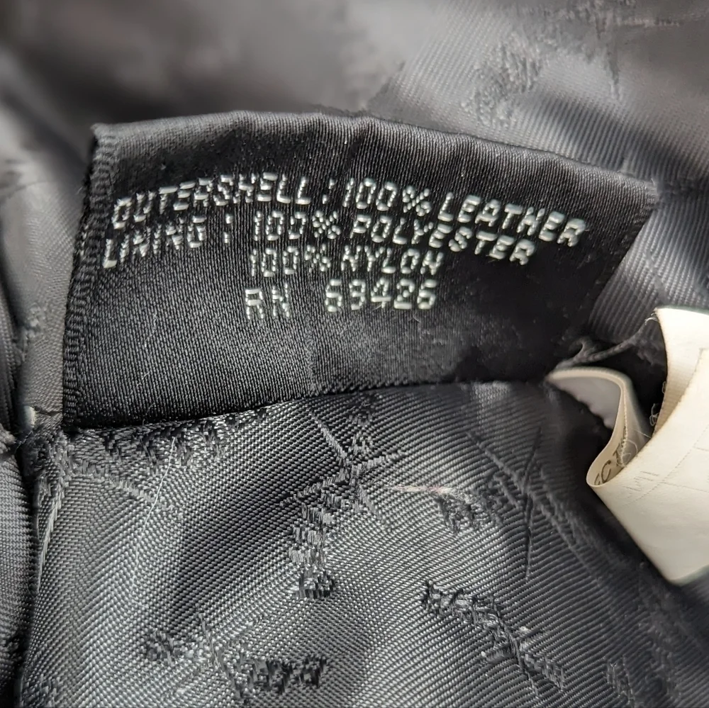 M • Wilsons Leather Maxima • Vintage 100% Genuine Leather Y2K Jacket - Picture 9 of 11